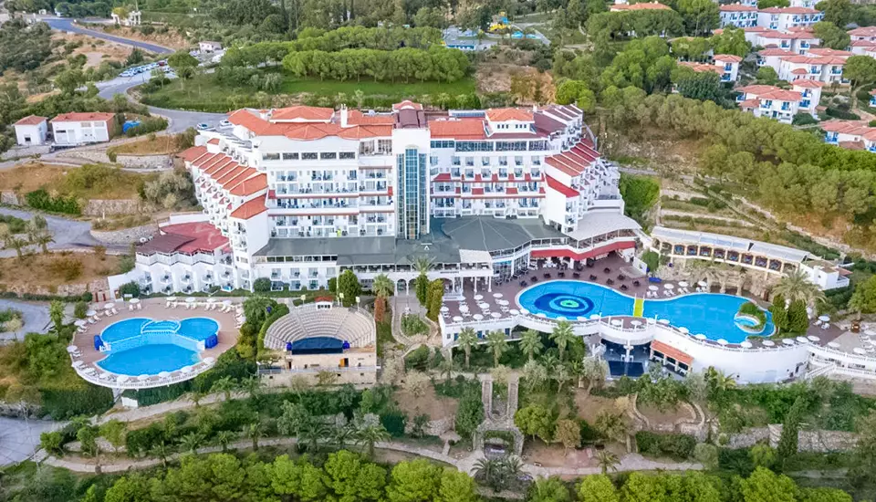 هتل لابراندا افسوس پرینسس کوش آداسی